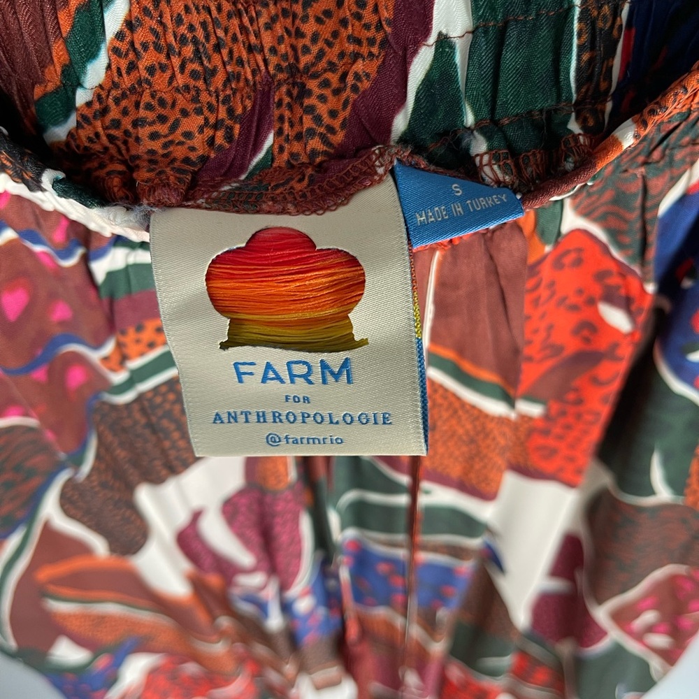 Farm Rio size small maxi/midi skirt depending on your height